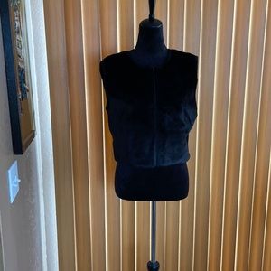 Lemmie for Nina Leonard Vest in black/Barely worn/Size Large